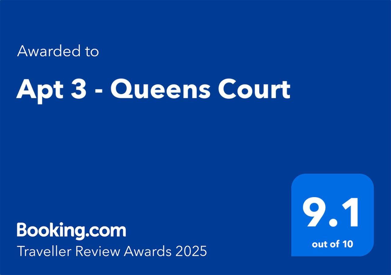 Apt 3 - Queens Court Скарборо Экстерьер фото